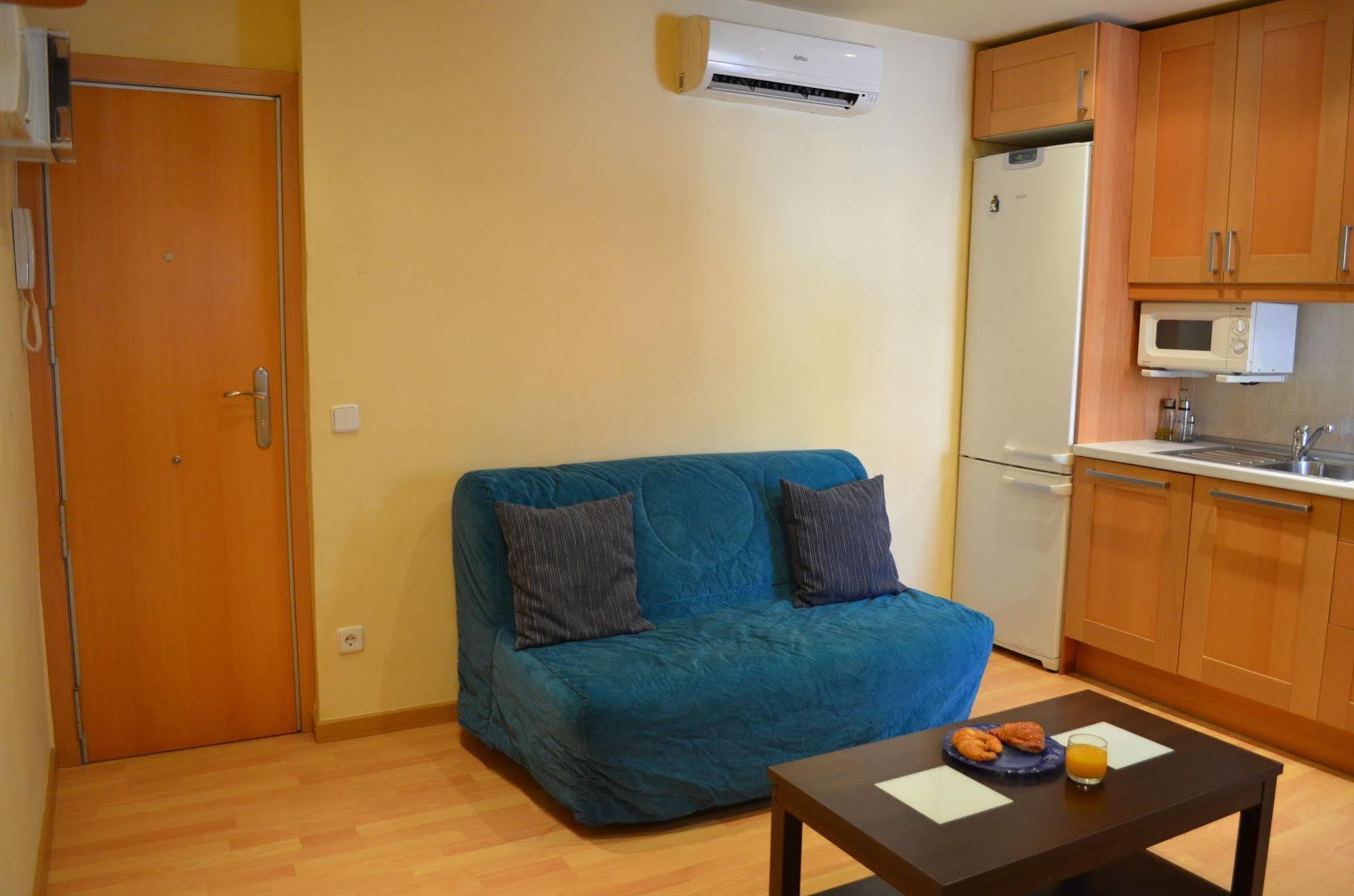 Apartment Bed&Bcn Sant Andreu II Барселона Экстерьер фото